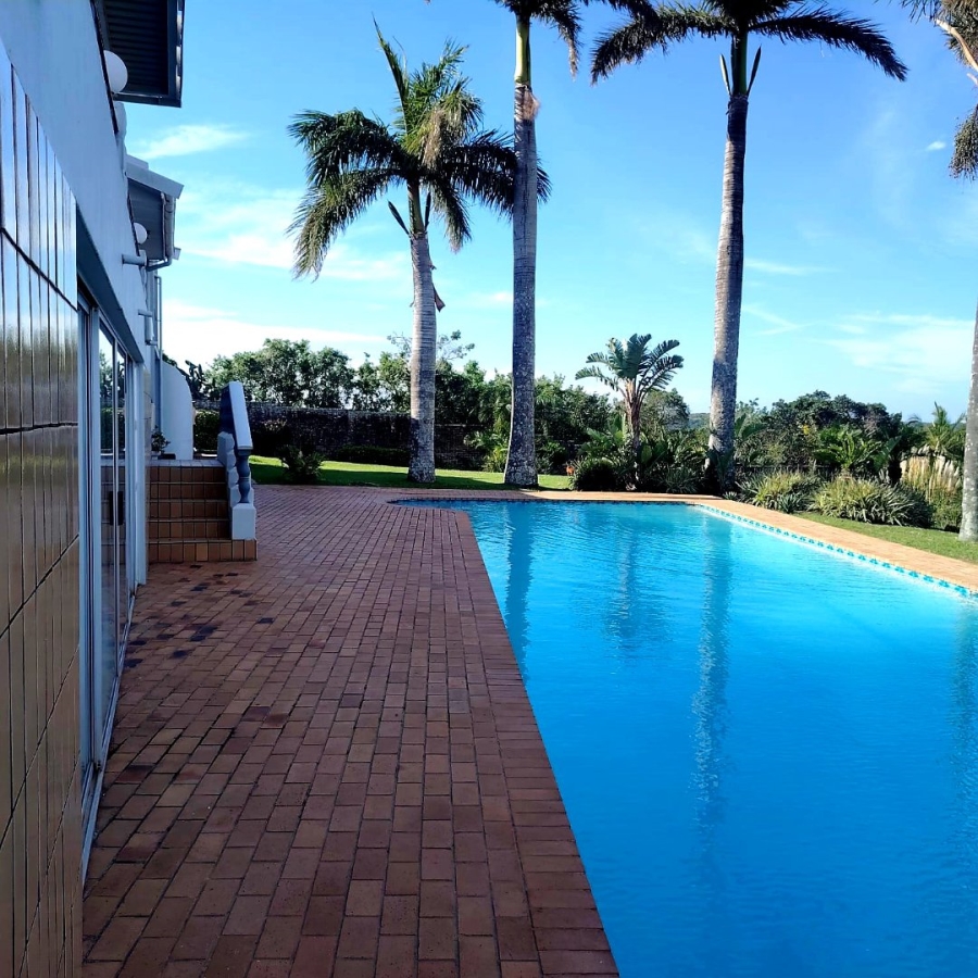 5 Bedroom Property for Sale in Beacon Bay Eastern Cape